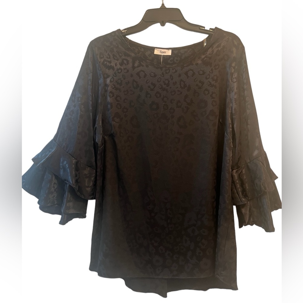 Spin brand Black Animal print  3/4 Ruffle Bell Sleeves Blouse